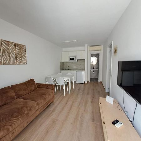 Homeforguest Apartamento 15 Con Terraza Y Piscina En Corralejo Eksteriør bilde