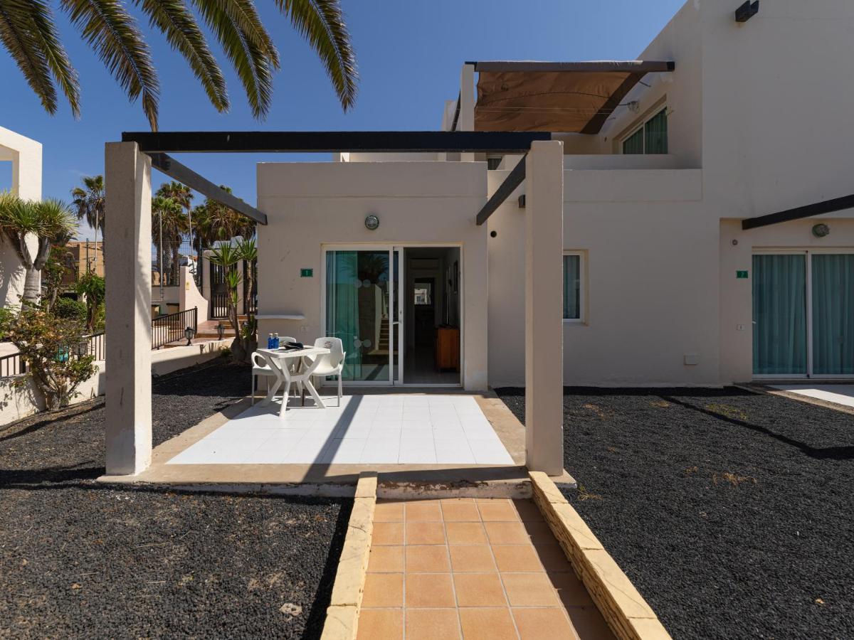 Homeforguest Apartamento 15 Con Terraza Y Piscina En Corralejo Eksteriør bilde